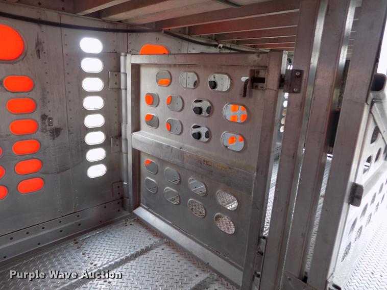 image for item FG9450 1996 Wilson PSAL-303P livestock trailer