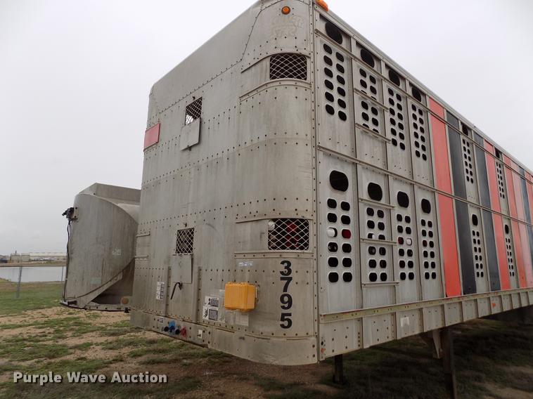 image for item FG9450 1996 Wilson PSAL-303P livestock trailer