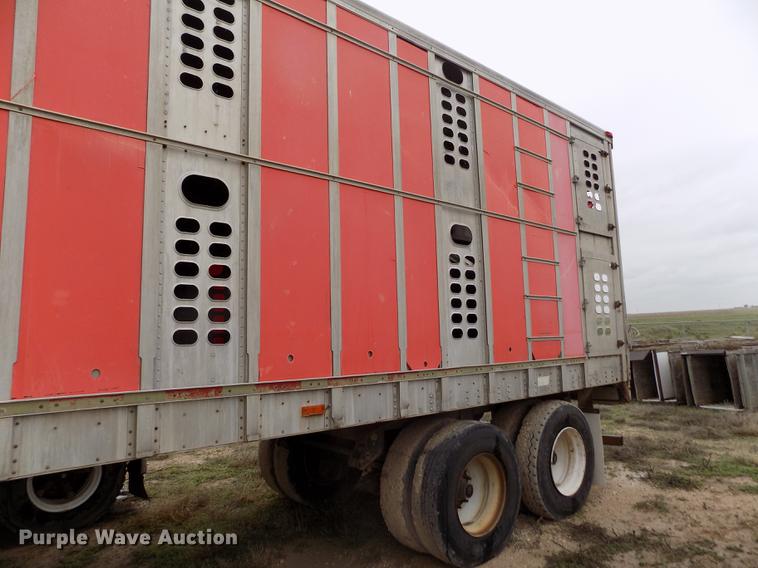image for item FG9450 1996 Wilson PSAL-303P livestock trailer