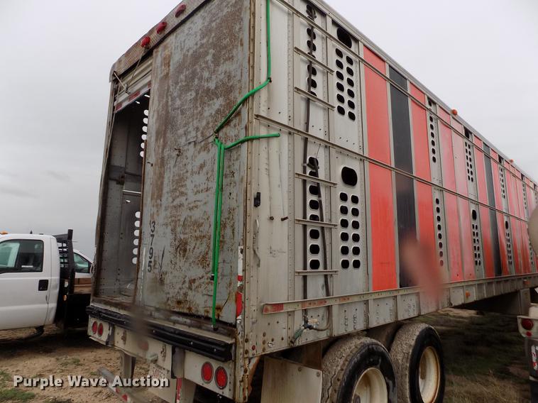 image for item FG9450 1996 Wilson PSAL-303P livestock trailer