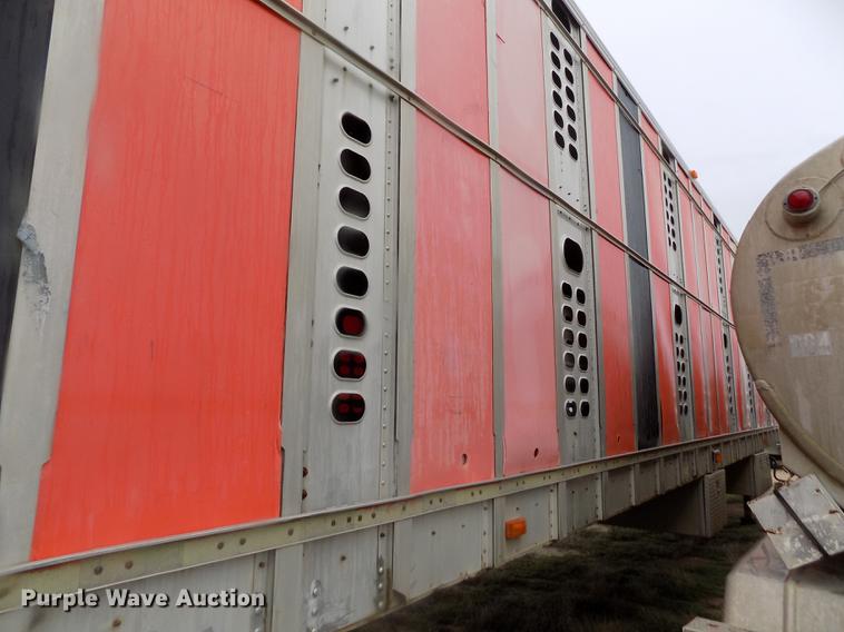 image for item FG9450 1996 Wilson PSAL-303P livestock trailer