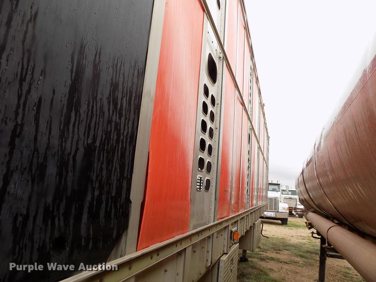 image for item FG9450 1996 Wilson PSAL-303P livestock trailer