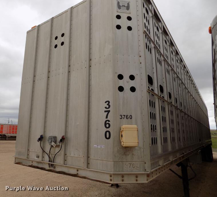 image for item FG9463 1995 Barrett livestock trailer