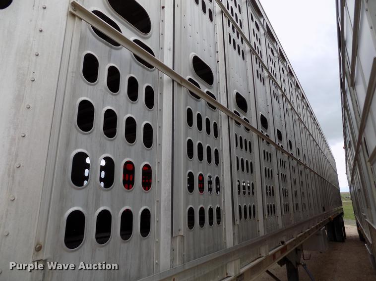 image for item FG9463 1995 Barrett livestock trailer