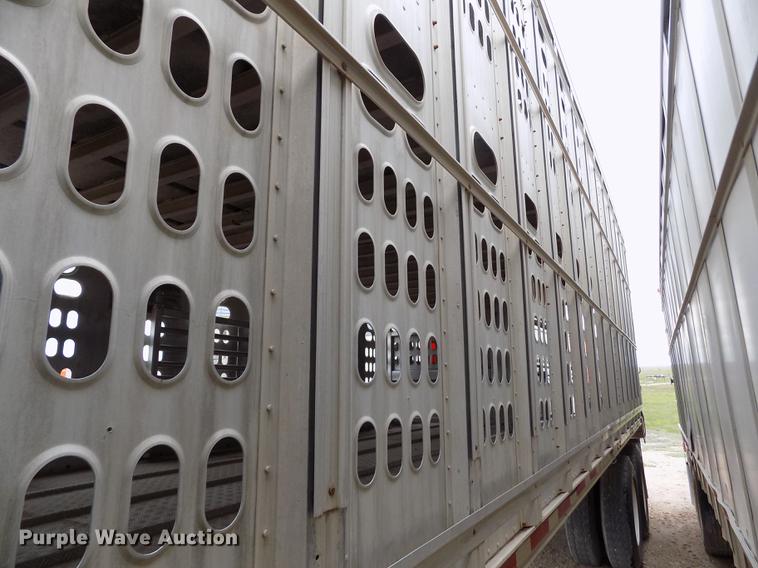 image for item FG9463 1995 Barrett livestock trailer