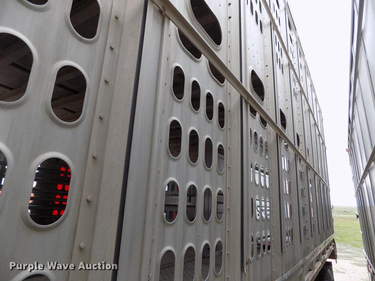 image for item FG9463 1995 Barrett livestock trailer