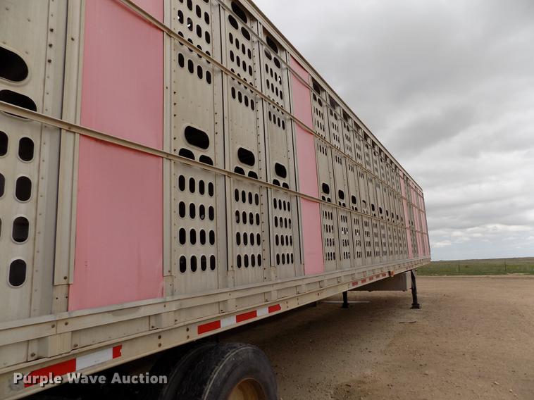 image for item FG9463 1995 Barrett livestock trailer