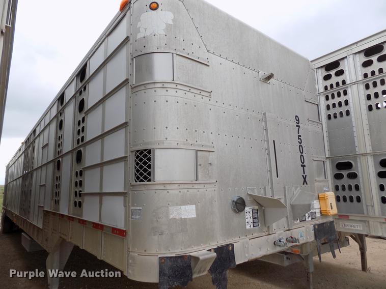 image for item FG9464 1997 Wilson PSADL-300P livestock trailer