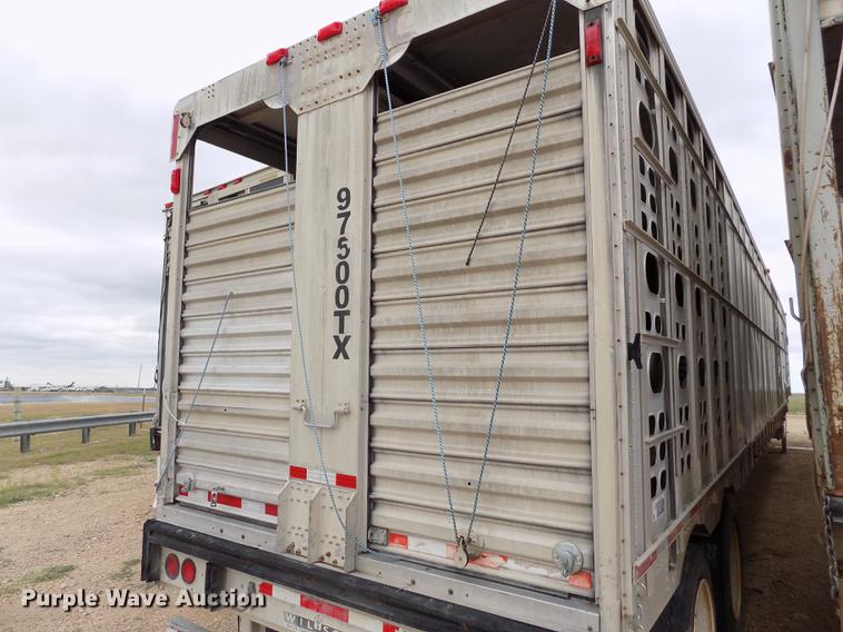 image for item FG9464 1997 Wilson PSADL-300P livestock trailer