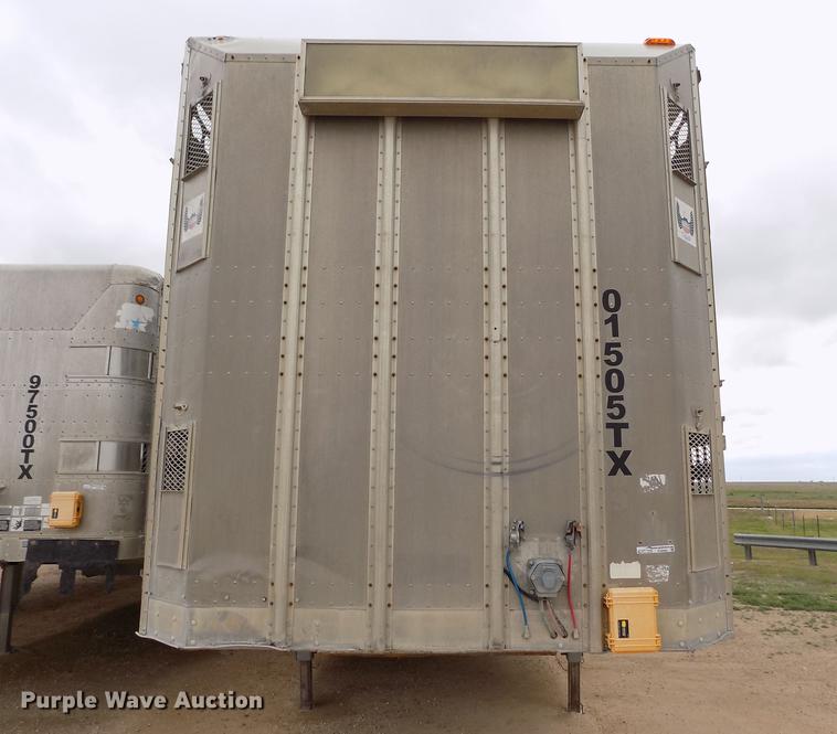 image for item FG9465 2001 Barrett livestock trailer