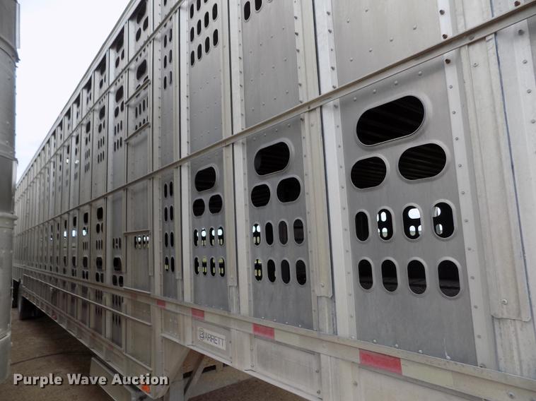 image for item FG9465 2001 Barrett livestock trailer