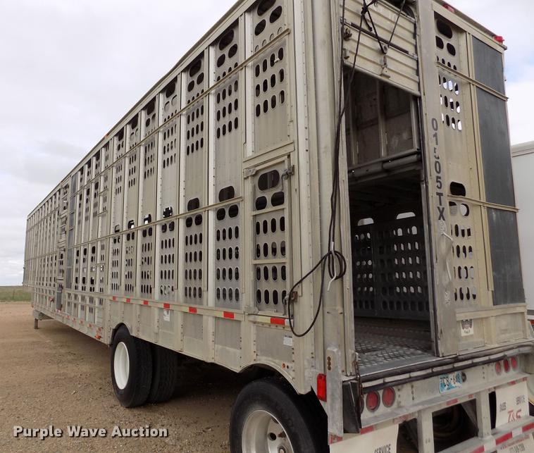 image for item FG9465 2001 Barrett livestock trailer
