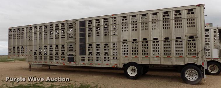 image for item FG9465 2001 Barrett livestock trailer
