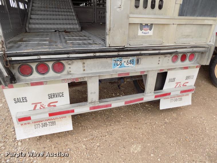 image for item FG9465 2001 Barrett livestock trailer