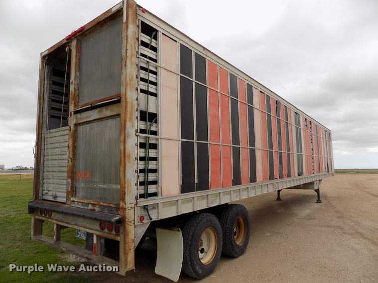 image for item FG9466 1998 Eby livestock trailer