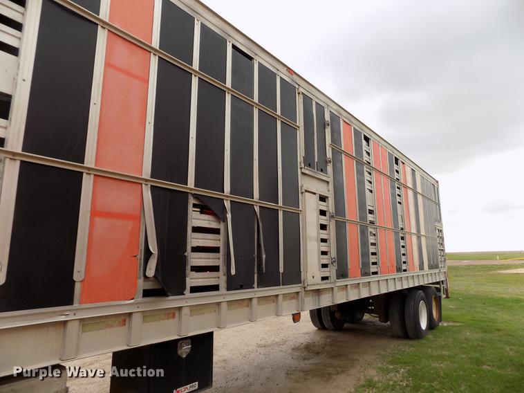 image for item FG9466 1998 Eby livestock trailer