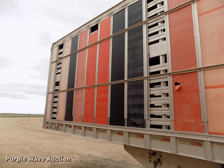 image for item FG9466 1998 Eby livestock trailer