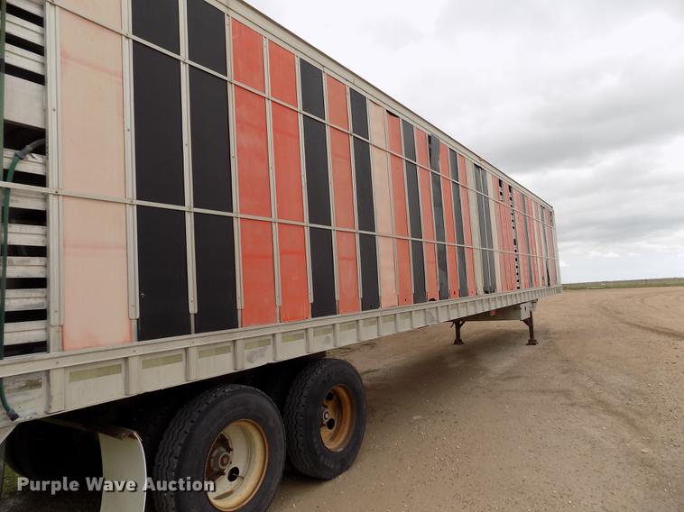 image for item FG9466 1998 Eby livestock trailer
