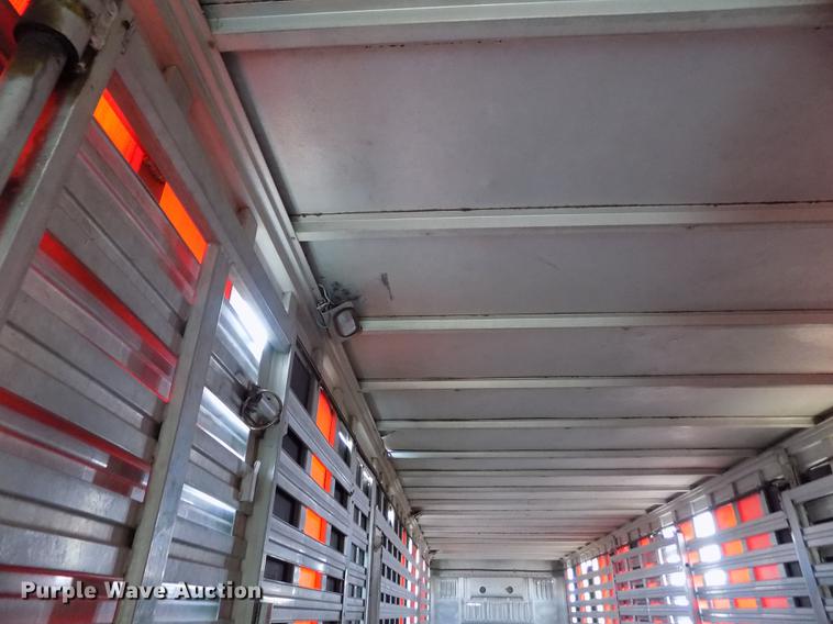 image for item FG9466 1998 Eby livestock trailer