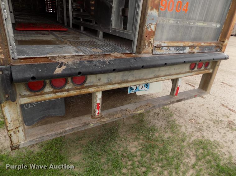 image for item FG9466 1998 Eby livestock trailer