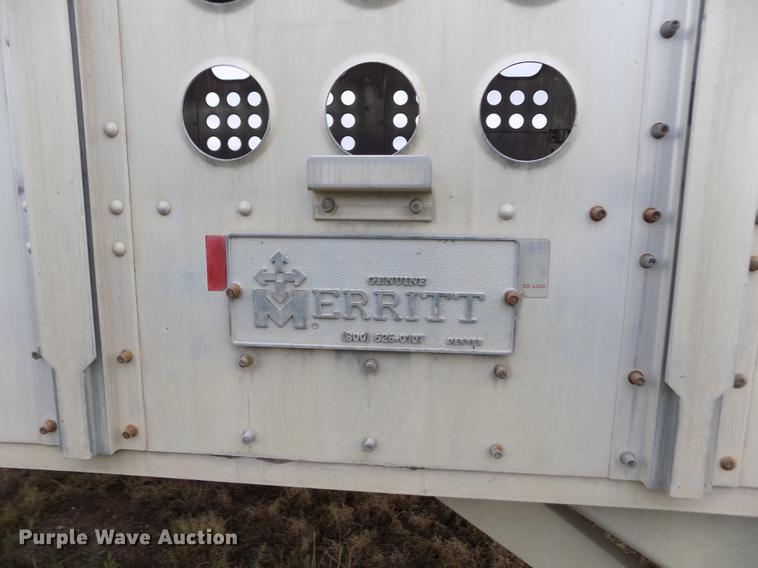 image for item FG9467 2007 Merritt livestock trailer