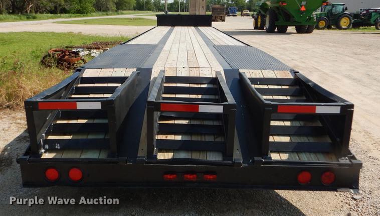 image for item FG9494 1998 Neville drop deck equipment trailer