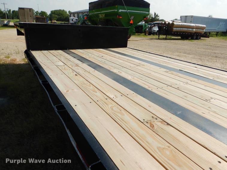 image for item FG9494 1998 Neville drop deck equipment trailer