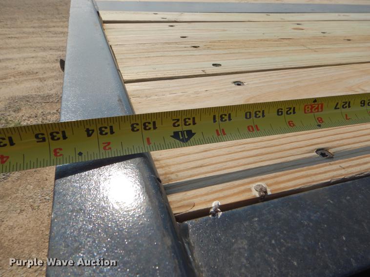 image for item FG9494 1998 Neville drop deck equipment trailer