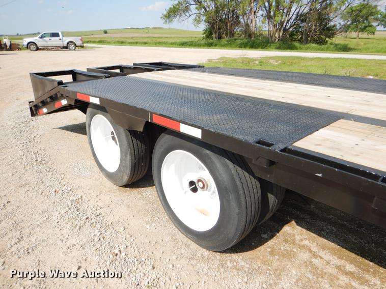 image for item FG9494 1998 Neville drop deck equipment trailer