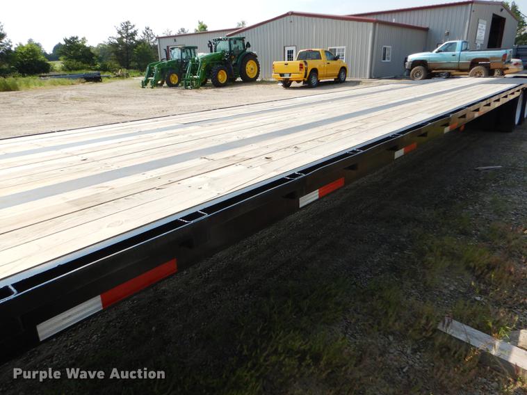 image for item FG9494 1998 Neville drop deck equipment trailer