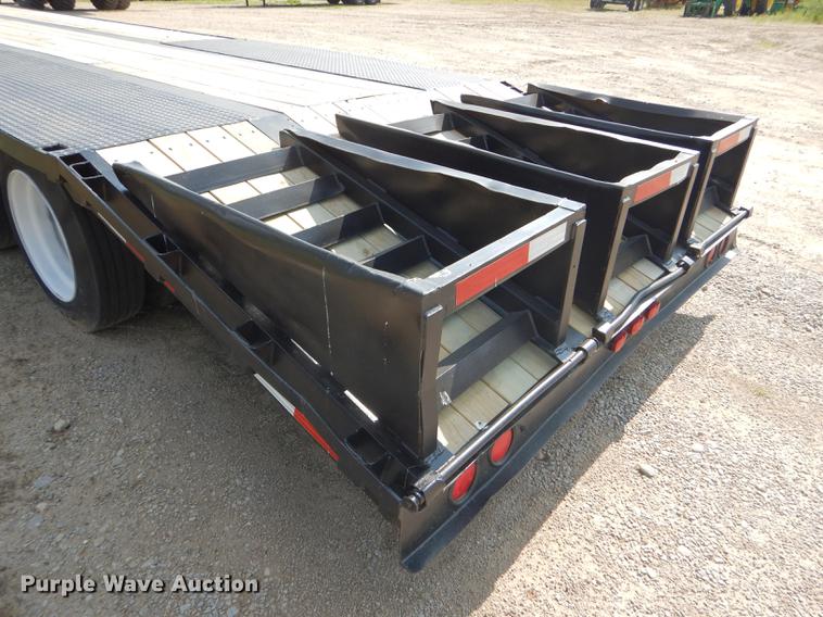 image for item FG9494 1998 Neville drop deck equipment trailer