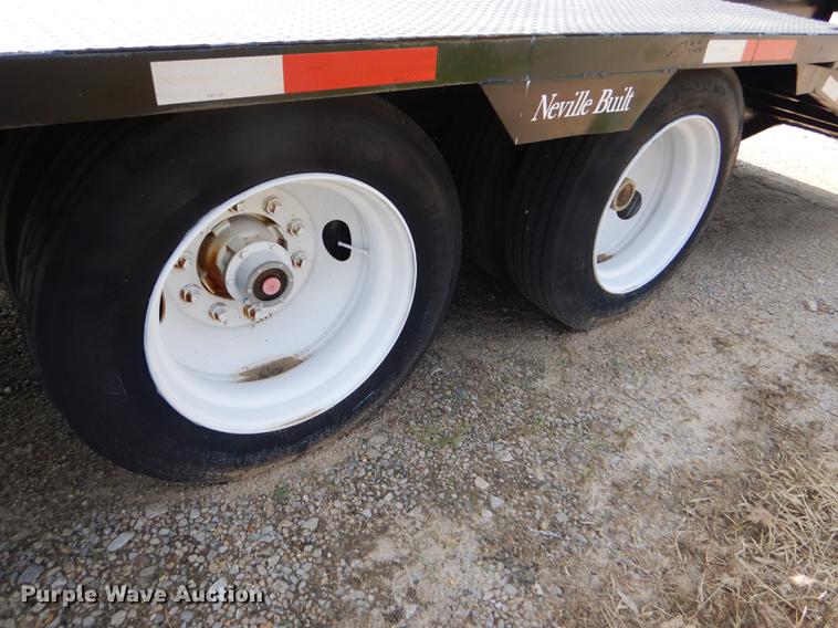 image for item FG9494 1998 Neville drop deck equipment trailer
