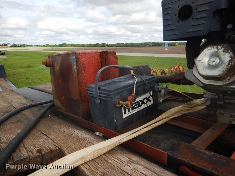 image for item FG9497 1998 Landoll Easy Hooker lowboy equipment trailer