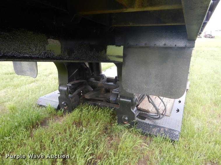 image for item FG9497 1998 Landoll Easy Hooker lowboy equipment trailer