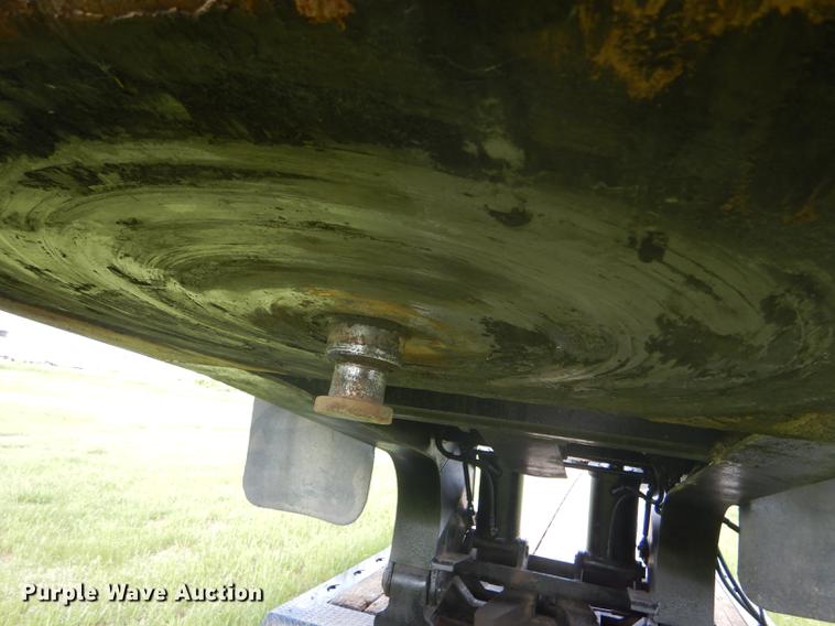 image for item FG9497 1998 Landoll Easy Hooker lowboy equipment trailer