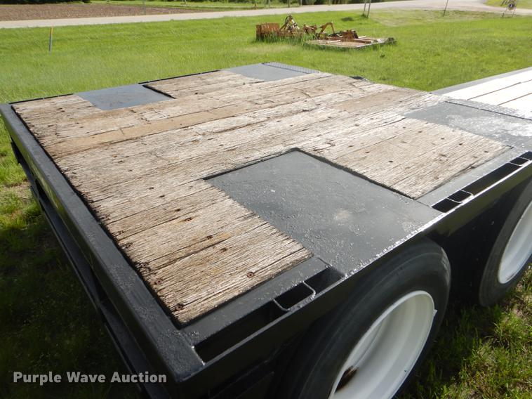 image for item FG9497 1998 Landoll Easy Hooker lowboy equipment trailer