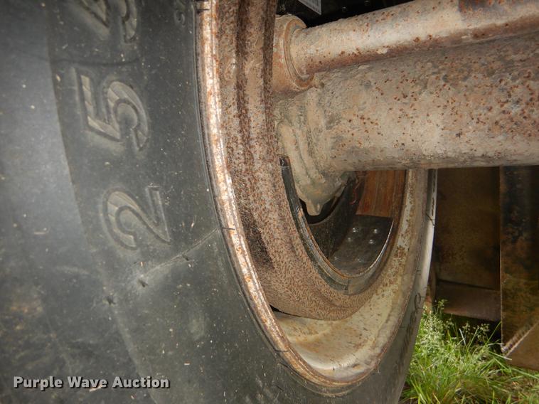 image for item FG9497 1998 Landoll Easy Hooker lowboy equipment trailer