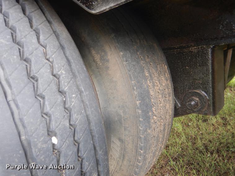 image for item FG9497 1998 Landoll Easy Hooker lowboy equipment trailer