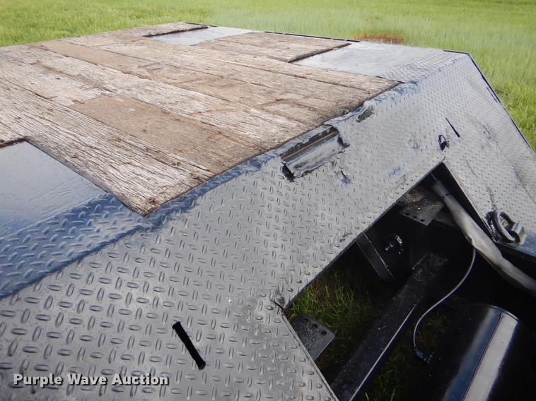 image for item FG9497 1998 Landoll Easy Hooker lowboy equipment trailer