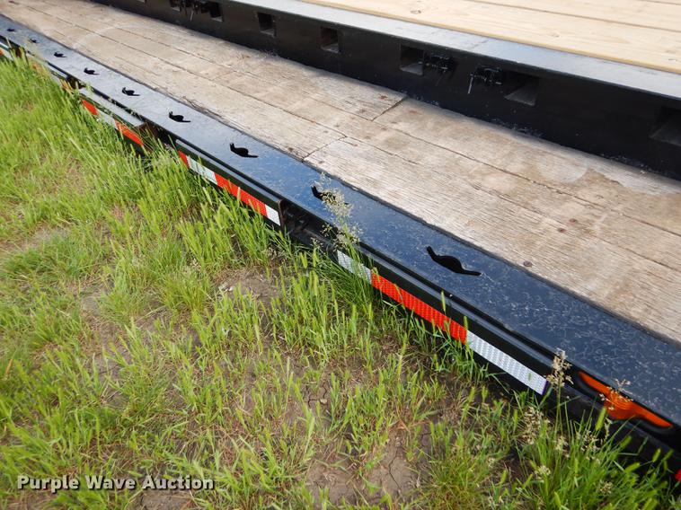 image for item FG9497 1998 Landoll Easy Hooker lowboy equipment trailer