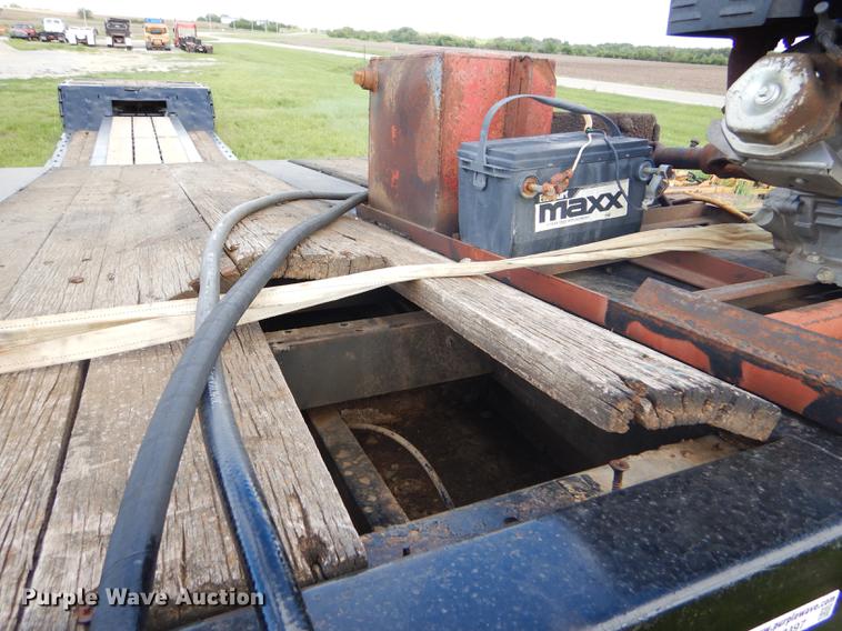 image for item FG9497 1998 Landoll Easy Hooker lowboy equipment trailer