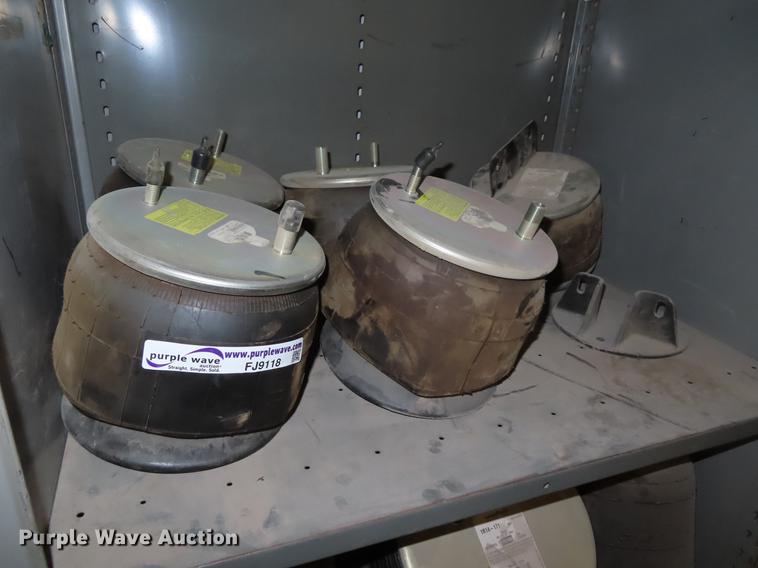 image for item FJ9118 (16) air bags