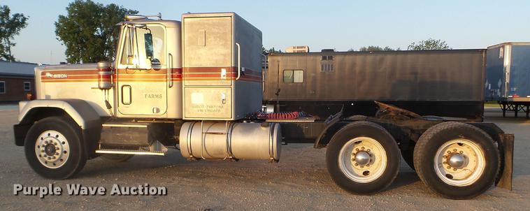 image for item FM9368 1979 Chevrolet Bison semi truck