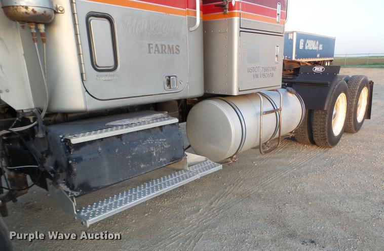 image for item FM9368 1979 Chevrolet Bison semi truck