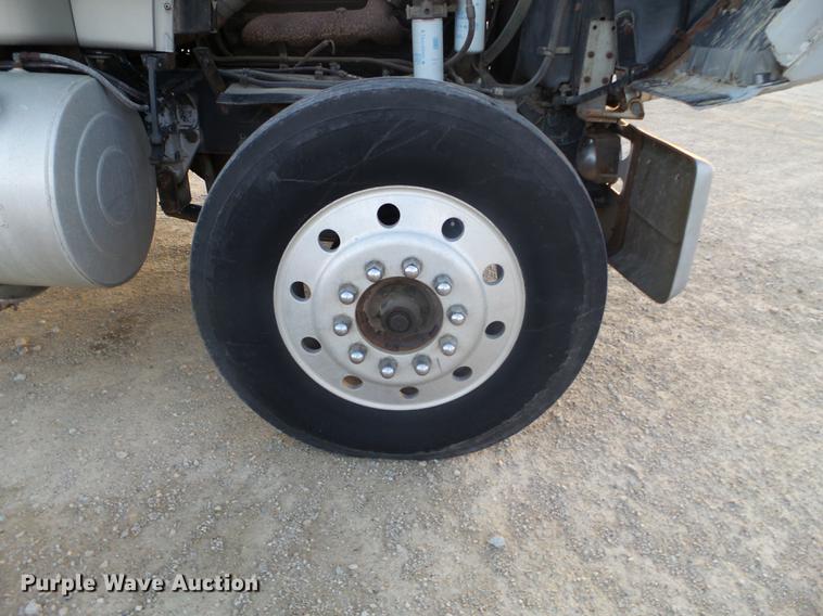 image for item FM9368 1979 Chevrolet Bison semi truck