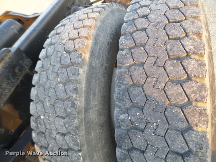 image for item FM9368 1979 Chevrolet Bison semi truck