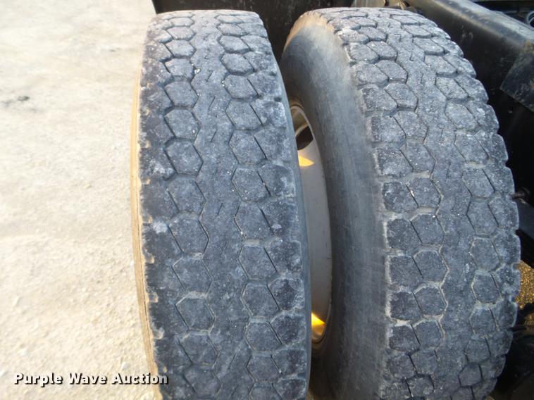 image for item FM9368 1979 Chevrolet Bison semi truck