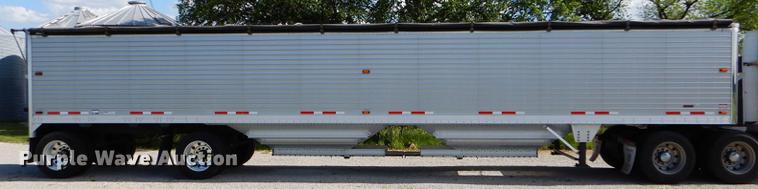 image for item FT9533 2017 Timpte Super Hopper double hopper bottom grain trailer