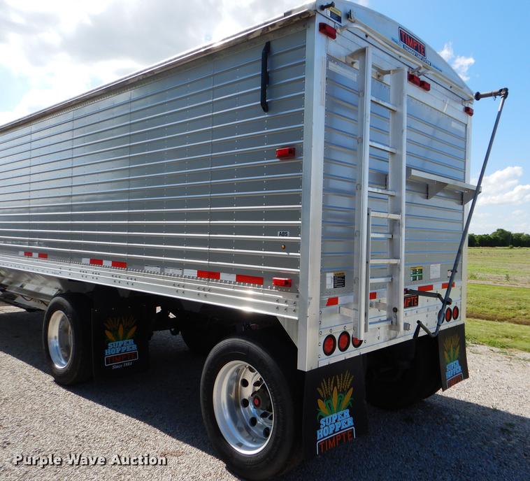 image for item FT9533 2017 Timpte Super Hopper double hopper bottom grain trailer