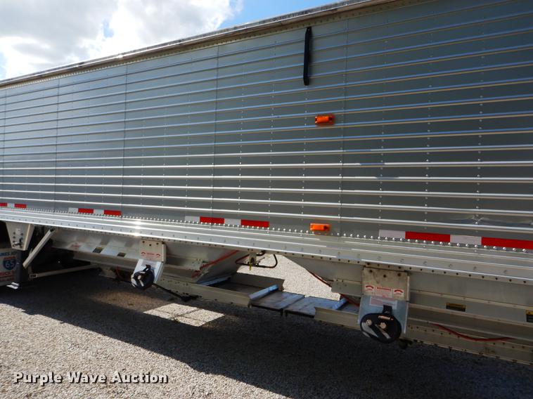 image for item FT9533 2017 Timpte Super Hopper double hopper bottom grain trailer